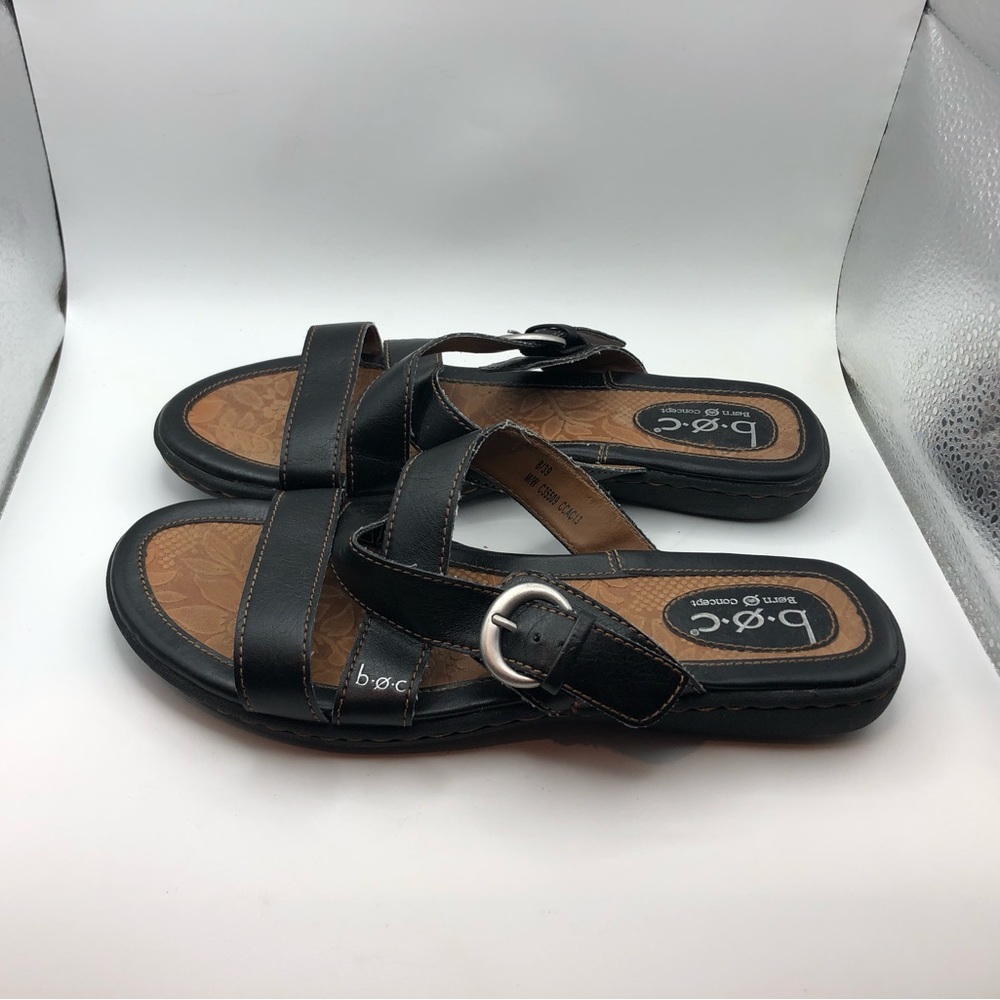 Born BOC black leather strappy sandals size 8